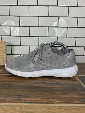 FootJoy Flex LX Spikeless Golf Shoes Womens Size 8.5 Silver Sparkle Leather